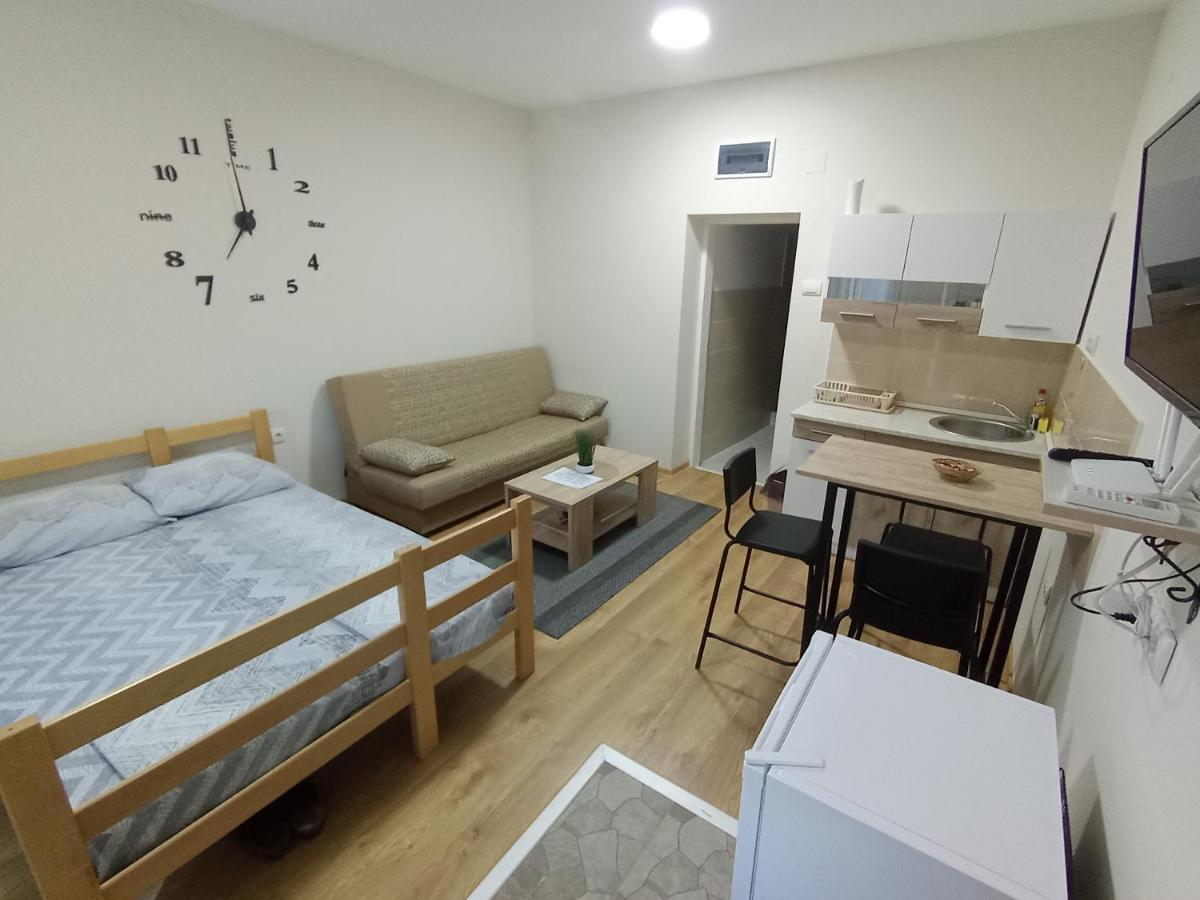 Ban Apartmani Vrbas Екстер'єр фото