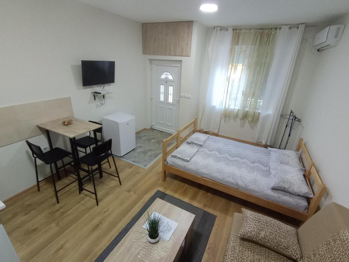 Ban Apartmani Vrbas Екстер'єр фото